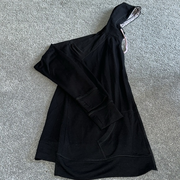 Torrid Active zip hoodie - Picture 4 of 4